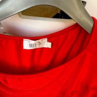 Дамска червена супер естравагантна блуза Ирит Irit само за 5лв., снимка 2 - Тениски - 45760128