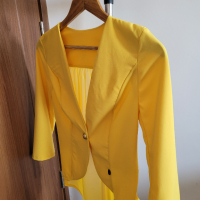 Дамско официално пролетно сако от шифон - жълт цвят, снимка 2 - Сака - 44953773