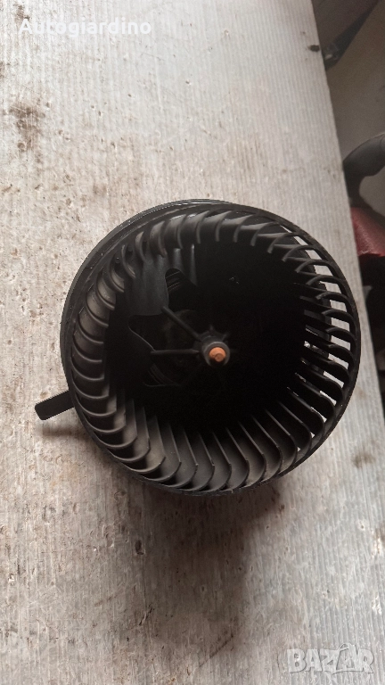 Вентилатор за парно за VW Golf 5 - F993987Q / 1K1820015D / F011021936 / 3C0907521, снимка 1