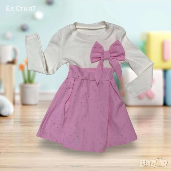 📌#Детска #рокля с блестящи камъчета в долната част Размер: 12г , снимка 1