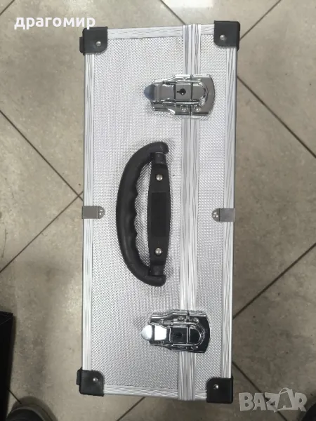 метален фотографски куфар , снимка 1