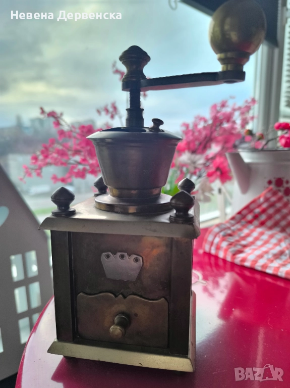 Ретро мелнична за кафе, снимка 1