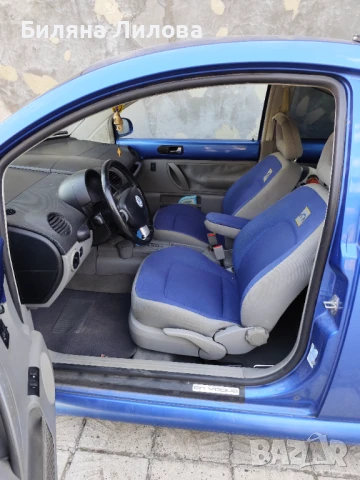 VW New Beetle 2.0, снимка 9 - Автомобили и джипове - 51172853