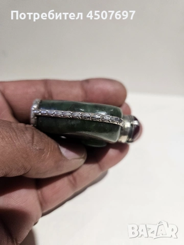 Антична китайска бутилка за емфие със зелен нефрит от династията Цин., снимка 9 - Антикварни и старинни предмети - 53946128