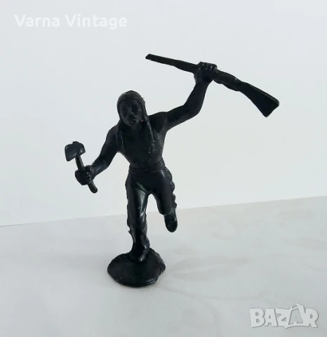 Войници. Индианец с томахавка и пушка (ДЗИ) СССР., снимка 3 - Колекции - 50797360