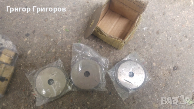 Машина за копиране на ключове, фрези и шмиргел, снимка 11 - Други инструменти - 54219174