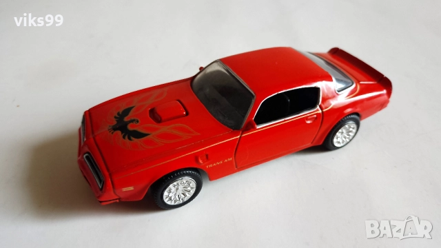 Pontiac Firebird Trans Am 1977 Motormax - Мащаб 1:43, снимка 2 - Колекции - 52790741