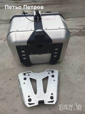 Honda Africa CRF X adv GIVI топ каса за мотоциклет , снимка 4 - Части - 46822630