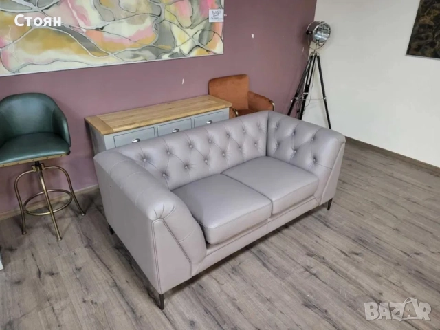 Сив кожен диван двойка тип Честърфийлд, снимка 3 - Дивани и мека мебел - 52825931