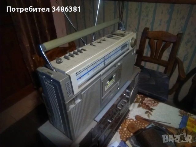 JVC RC M60, снимка 2 - Радиокасетофони, транзистори - 53919990