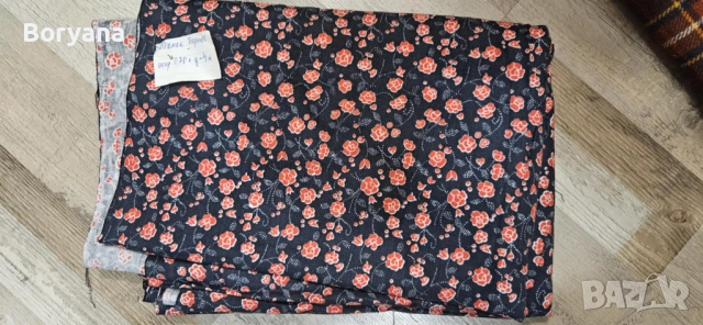 парче плат тънък бархет