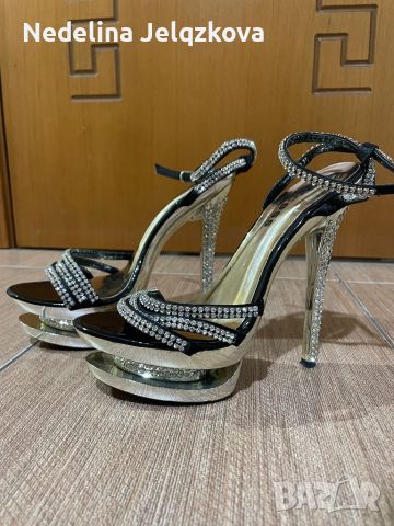 Дамски обувки Xcess, снимка 1 - Дамски елегантни обувки - 45567856