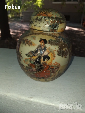 ПРЕКРАСНА СТАРА ПОРЦЕЛАНОВА ВАЗА САТЦУМА SATSUMA, снимка 4 - Антикварни и старинни предмети - 53517468