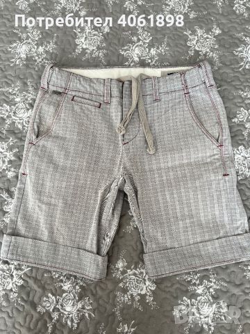 Къси дънкови панталони, снимка 1 - Къси панталони - 45234750