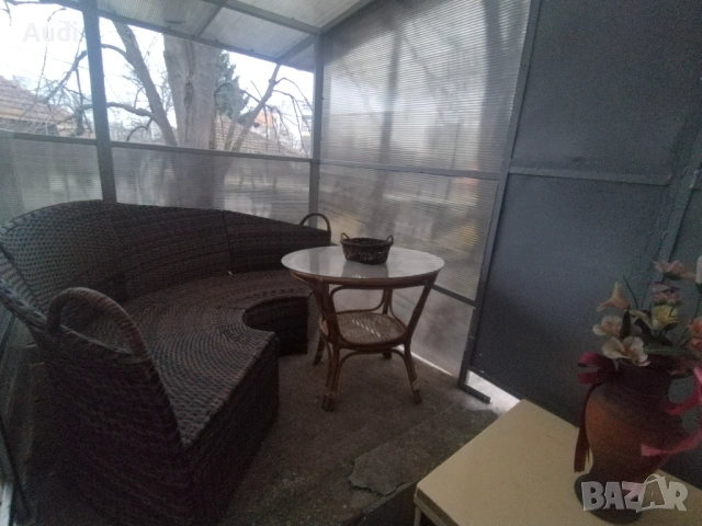 Давам под наем обзаведена малка къща кв.Абтитус  Водна централа, ул Драва Давуз 8 Има външна тоалетн, снимка 5 - Къщи - 46271369