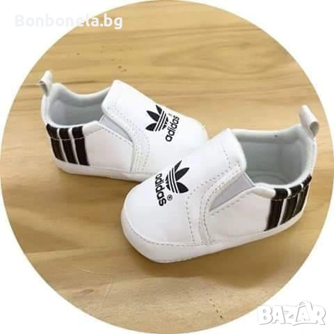 Бебешки обувки / маратонки Adidas, снимка 5 - Бебешки обувки - 53035108