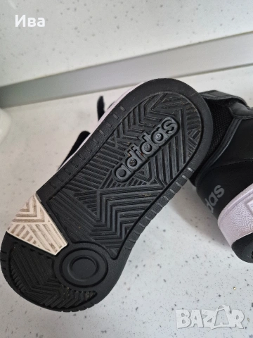 Детски високи кецове Adidas номер 26 1/2, снимка 2 - Детски маратонки - 53732666