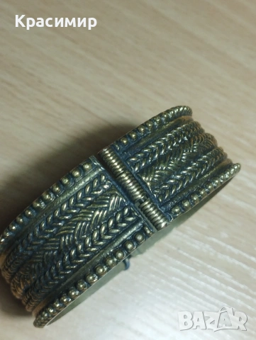 Стара гривна с камъни, снимка 5 - Антикварни и старинни предмети - 53396492