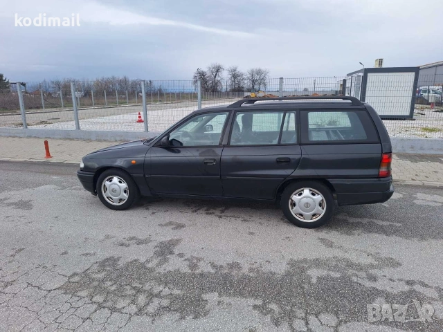 Продавам Opel Astra 