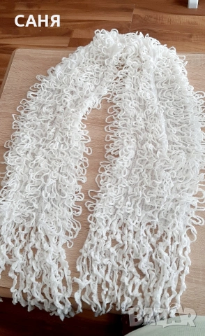 Луксозни обувки и ефектен снежнобял шал за23€, снимка 4 - Дамски обувки на ток - 53207658