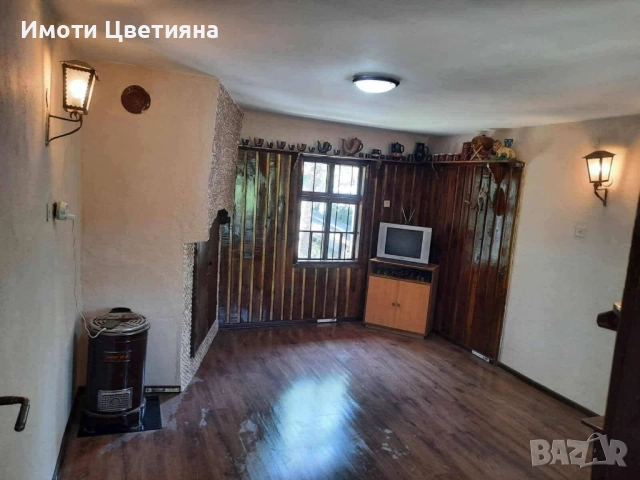 Къща след ремонт в Балкана, снимка 8 - Къщи - 52858807