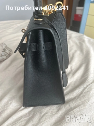 Дамска чанта, снимка 2 - Чанти - 54287554