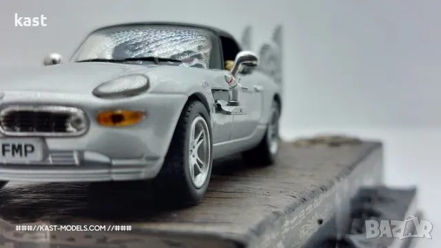 KAST-Models Умален модел на BMW Z8 "James Bond" Special-E 1/43, снимка 8 - Колекции - 47399038