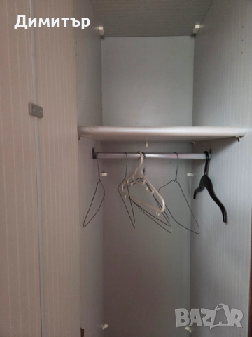 Гардероб Трикрилен Модерен Огледало, снимка 6 - Гардероби - 52567664