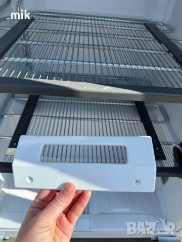 Минусова хладилна витрина Bauknecht 140 см , снимка 9 - Витрини - 53743854