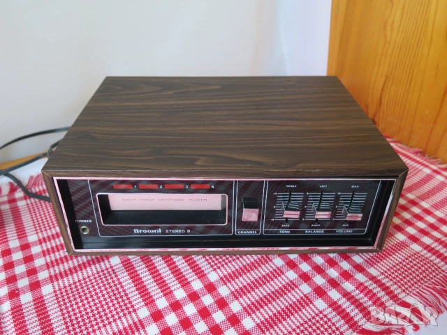 BROWNI 8 TRACK STEREO PLAYER ,japan, снимка 3 - Радиокасетофони, транзистори - 54064442