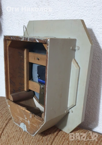 Часовник с ловни мотиви, снимка 5 - Антикварни и старинни предмети - 53404399