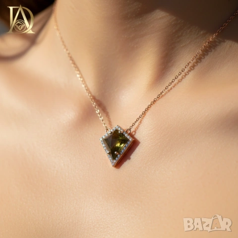 Ново Златно Колие с 3.70кт Естествен Диамант и 0.25кт Естествени Диаманти, снимка 4 - Колиета, медальони, синджири - 53370660