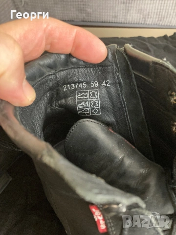 Оригинални боти Levi’s, снимка 8 - Мъжки боти - 53371088