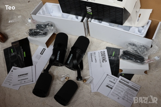 Микрофони, стойки, клавиатури, падове, рекордер, подложка, кабели и др, снимка 3 - Аудиосистеми - 52593611