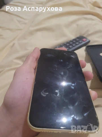 Продавам айфон xr в отлично състояние 