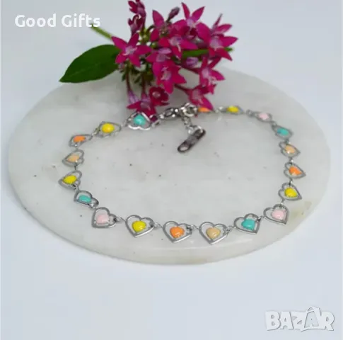 Луксозна Дамска гривна Сърца Love, снимка 3 - Гривни - 49727362