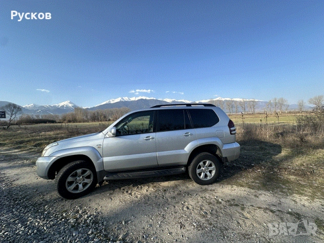 Toyota Land Cruiser 120 дизел, снимка 2 - Автомобили и джипове - 54188941
