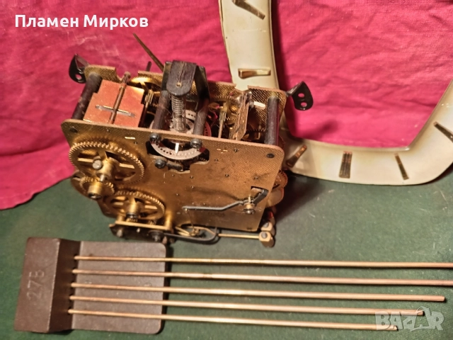 Механизъм от гармански каминен часовник, снимка 5 - Антикварни и старинни предмети - 51980165