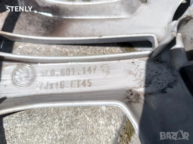 Оригинални тасове за Шкода Карок Skoda Karoq 16 цола, снимка 2 - Аксесоари и консумативи - 54225853