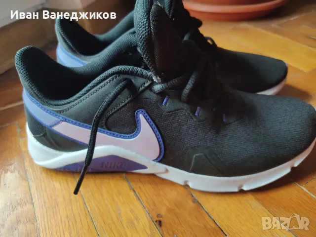 Nike legend essential 2 . Маратонки 40.5 размер на стелката 26 см.., снимка 7 - Маратонки - 47237558