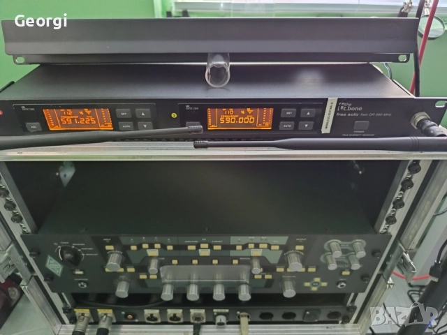 Dual Wireless system the t.bone free solo Twin PT 590 MHz, снимка 3 - Китари - 51507018