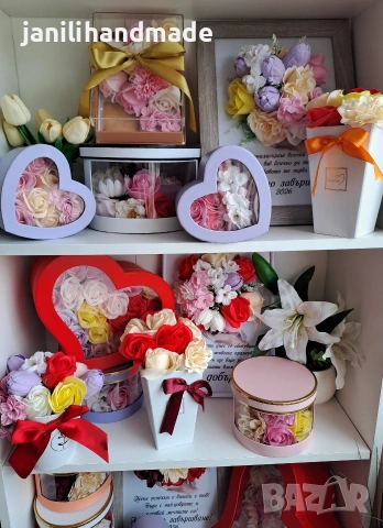 Рамки с рози, цветя пластичен сапун, кутии, снимка 2 - Подаръци за мъже - 53745555