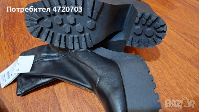 дамски черни боти от марката Stradivarius, снимка 4 - Дамски боти - 53477526