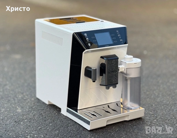 Автоматична кафемашина De’Longhi PrimaDonna Class (модел ECAM550.65.W), снимка 4 - Кафемашини - 53473466
