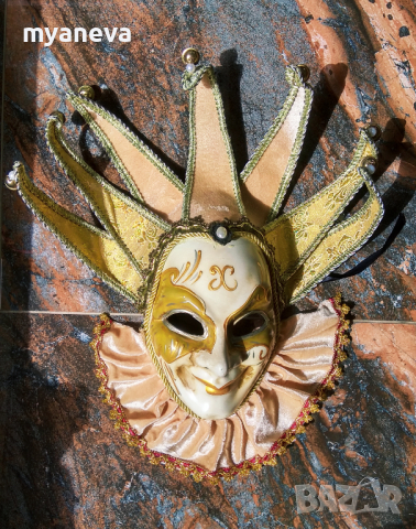 Венециански маски ръчно изработени и оцветени . Може и на стена да се позиционират , снимка 3 - Декорация за дома - 45035228