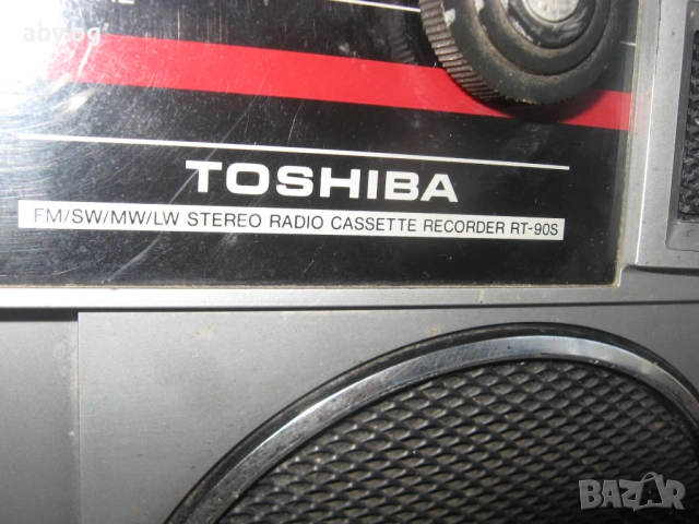 радио кастофон  ТОШИБА     RT 90 S, снимка 2 - Радиокасетофони, транзистори - 53825084
