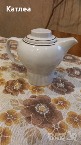 Порцеланова каничка , снимка 5 - Сервизи - 53696627