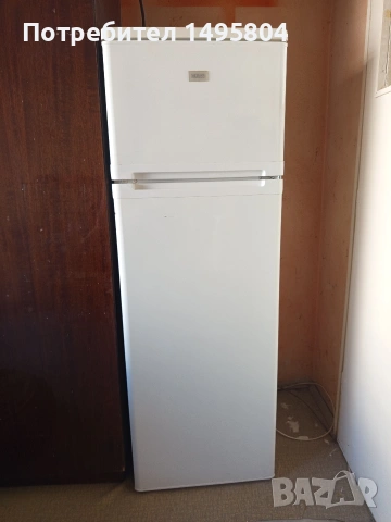 Хладилник с камера