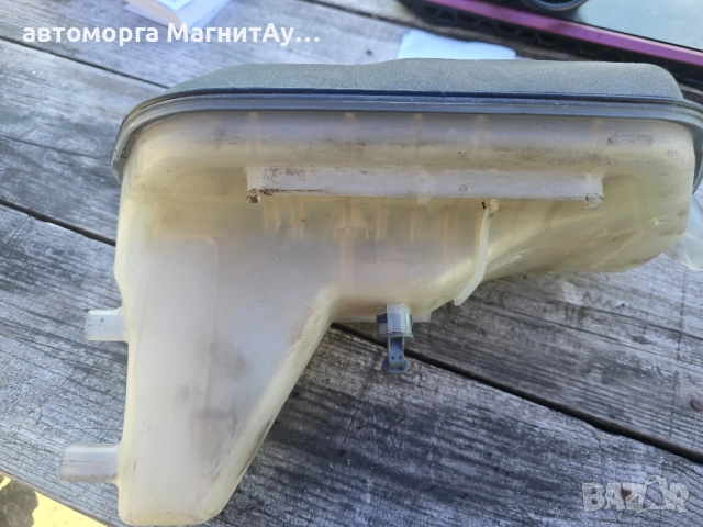 Разширителен съд за охлаждаща течност JAGUAR XF (X250) 2.7D, 3.0D 2008-2015, XJ (X351) 3.0 2009-2019, снимка 2 - Части - 51653134