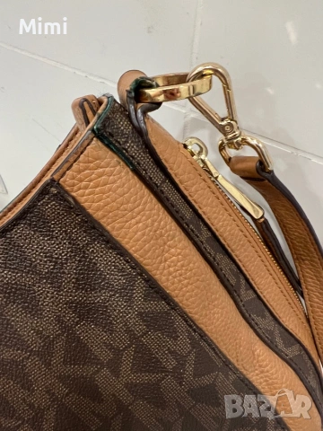 Michael Kors оригинална чанта, снимка 13 - Чанти - 48709471